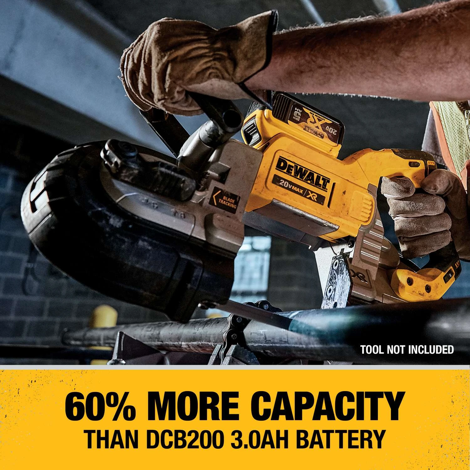 DeWalt 20V MAX DCB205-2CK 5 Ah Lithium-Ion Battery And Charger Starter Kit 4 Pc - Image 4
